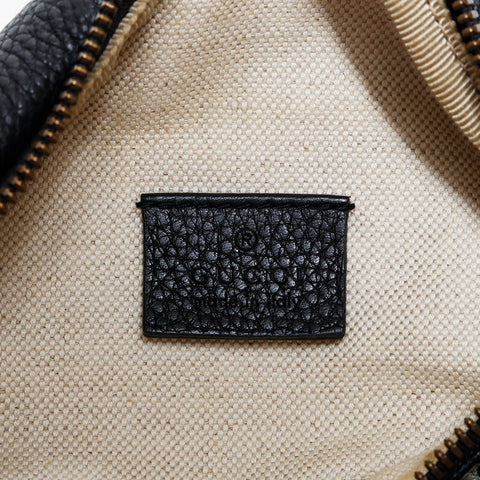 GUCCI Printed Leather Logo Shoulder Bag black WS22590