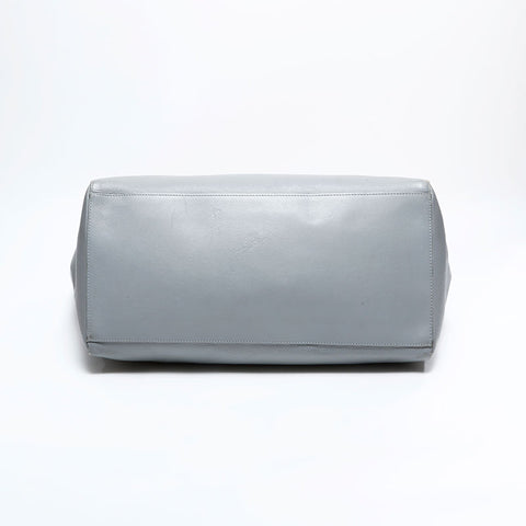BALENCIAGA Logo Everyday East West Large Tote Tote Bag gray WS22591