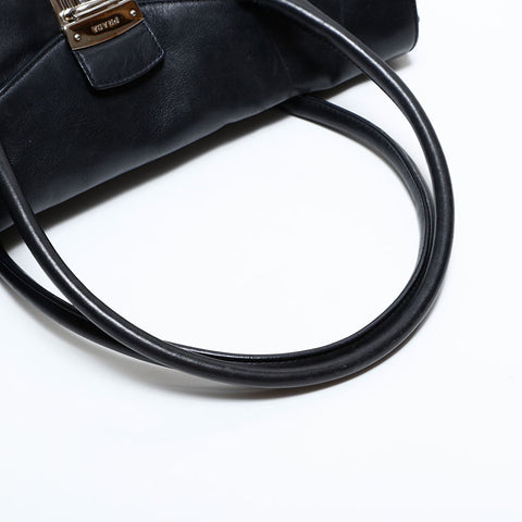 プラダ PRADA レザー ショルダーバッグ ブラック WS22601