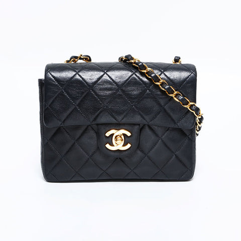 シャネル CHANEL 10番台 2005-2006 ラムスキン ミニ マトラッセ ショルダーバッグ ブラック WS22609