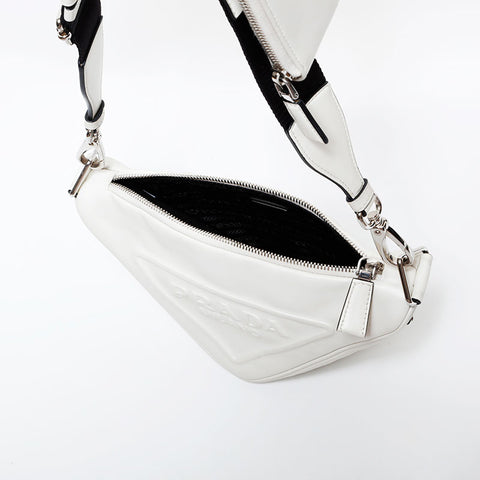 プラダ PRADA レザー トライアングル ショルダーバッグ ホワイト WS22644