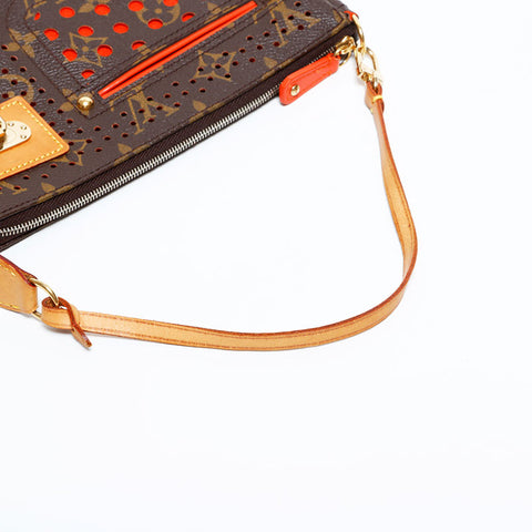LOUIS VUITTON 2008 Monogram Perfo Pochette Accessoires Umhängetasche Braun WS22646