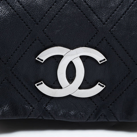 CHANEL 10 Series 2005-2006 Diamond Stitch Wild Stitch Chain Large COCO Mark Shoulder Bag black WS22666