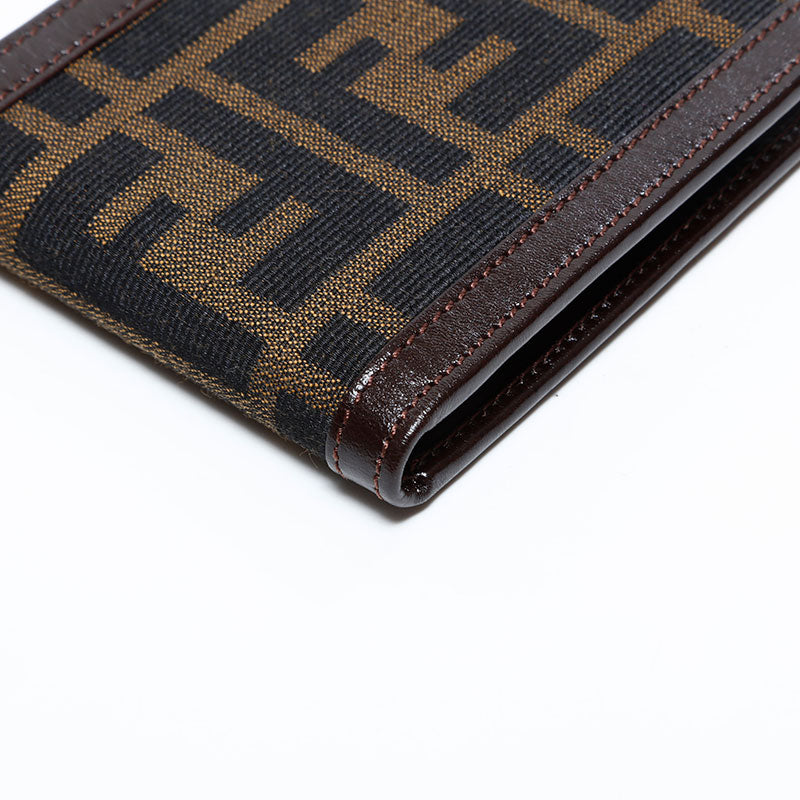 FENDI ズッカ レザー　ナイロンキャンバス 二つ折り財布 ブラウン　ロゴ フェンディ FENDI ズッカ キャンバス 二つ折り財布 キャンバス