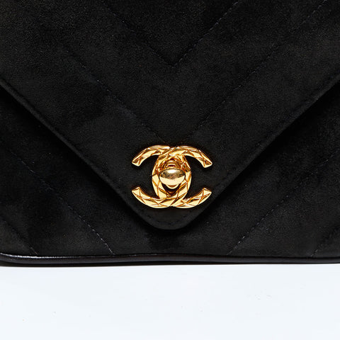 シャネル CHANEL 2番台 1991-1994 スエード シェブロン ミニ ショルダーバッグ ブラック WS22698