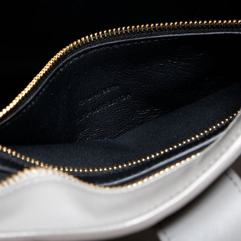 イヴ・サンローラン YVES SAINT LAURENT ベイビー カバス レザー ハンドバッグ グレー WS22705