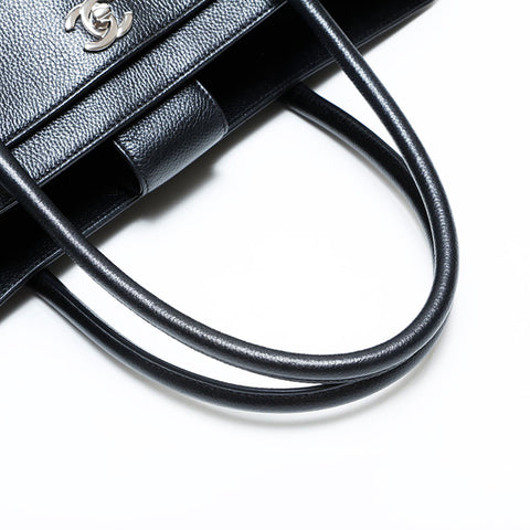 シャネル CHANEL 13番台 2009-2010 キャビア エグゼクティブ トート ショルダーバッグ ブラック WS22716