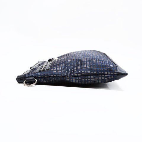 BALENCIAGA Clip Nylon Check Clutch-Tasche Marine WS22723