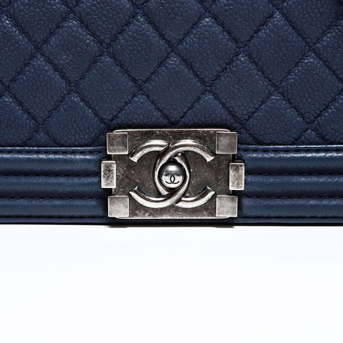 CHANEL 18 Series 2013–2014 Caviar Skin Boy Chain Shoulder Bag Navy WS22755