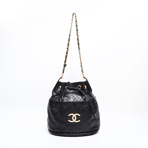 シャネル CHANEL ラムスキン 巾着 ダイアモンドステッチ ショルダーバッグ ブラック WS22758