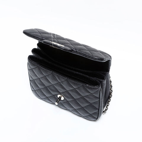 シャネル CHANEL 25番台 2018 キャビアスキン マトラッセ ミニ ショルダーバッグ ブラック WS22765