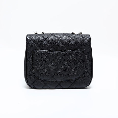 シャネル CHANEL 25番台 2018 キャビアスキン マトラッセ ミニ ショルダーバッグ ブラック WS22765