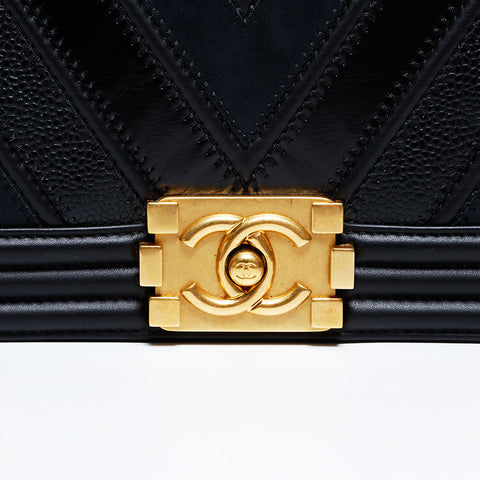 シャネル CHANEL 22番台 2016-2017 ボーイ シェブロン ショルダーバッグ ブラック WS22767