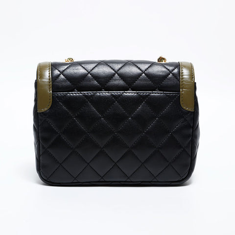シャネル CHANEL 23番台 2016-2017 ミニ マトラッセ カーキ ラムスキン ショルダーバッグ ブラック WS22768