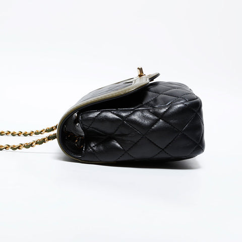 シャネル CHANEL 23番台 2016-2017 ミニ マトラッセ カーキ ラムスキン ショルダーバッグ ブラック WS22768