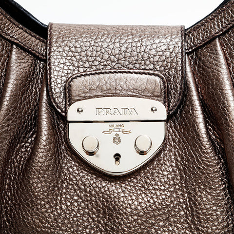 プラダ PRADA レザー ショルダーバッグ シルバー WS22780