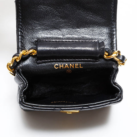 シャネル CHANEL ミニバッグ キーホルダー マトラッセ ポーチ ブラック WS22781