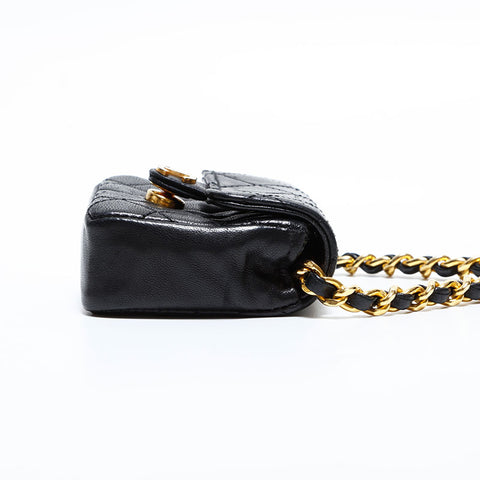シャネル CHANEL ミニバッグ キーホルダー マトラッセ ポーチ ブラック WS22781