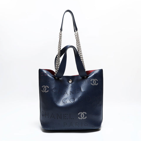 シャネル CHANEL 27番台 2019 2way ポーチ付き パンチング ロゴ チェーン トートバッグ ネイビー WS22840