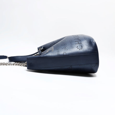 シャネル CHANEL 27番台 2019 2way ポーチ付き パンチング ロゴ チェーン トートバッグ ネイビー WS22840