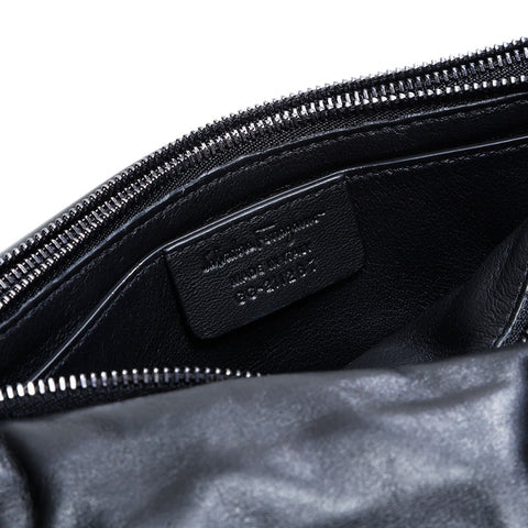 サルヴァトーレフェラガモ Salvatore Ferragamo ナイロン ビバ ヴァラ ショルダーバッグ ブラック WS22853