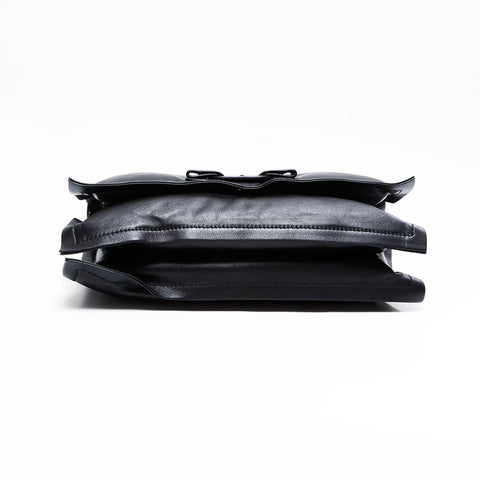 サルヴァトーレフェラガモ Salvatore Ferragamo ナイロン ビバ ヴァラ ショルダーバッグ ブラック WS22853