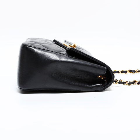 シャネル CHANEL ラムスキン マトラッセ チェーン ショルダーバッグ ブラック WS22858