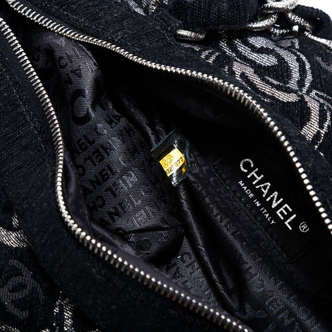 CHANEL 10 Series Canvas 2005-2006 Chain Motif Shoulder Bag black WS22869