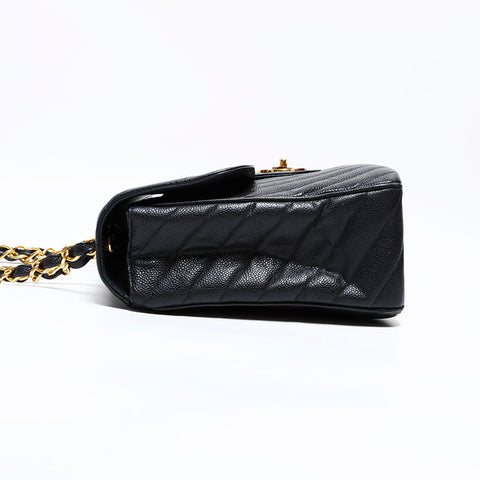 シャネル CHANEL 2番台 デカマトラッセ シェブロン キャビア チェーン 1991-1994 ショルダーバッグ ブラック WS22898
