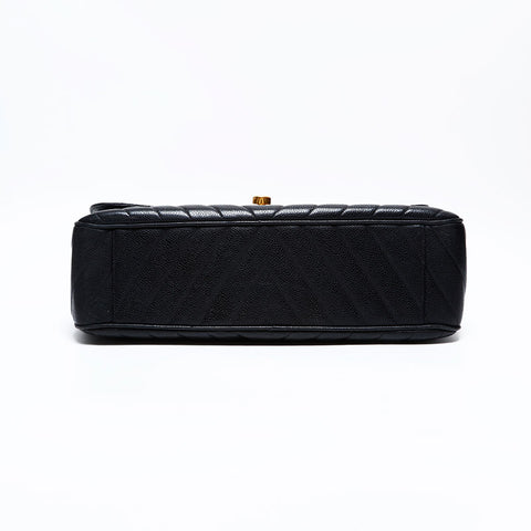 シャネル CHANEL 2番台 デカマトラッセ シェブロン キャビア チェーン 1991-1994 ショルダーバッグ ブラック WS22898