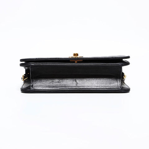 香奈儿10系列2005-2006 LAMBSKIN MINI MATELASSE全襟翼肩带黑色WS22903