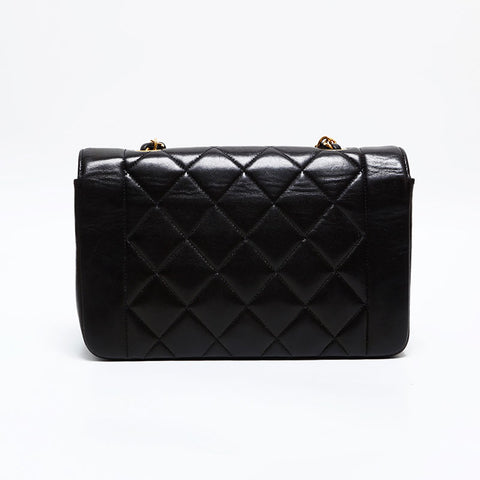 CHANEL No. 3 1994-1996 Diana Petit sac à bandoulière en cuir d'agneau Matelasse noir WS22906