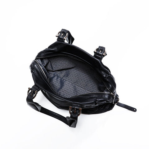 サルヴァトーレフェラガモ Salvatore Ferragamo レザー ショルダーバッグ ブラック WS22911