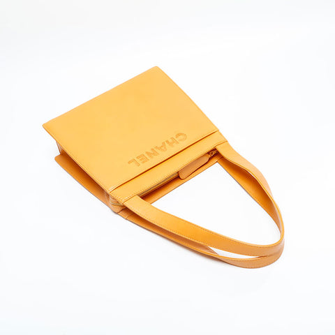CHANEL No. 5 1997-1999 Logo Lambskin Shoulder Bag yellow WS23008