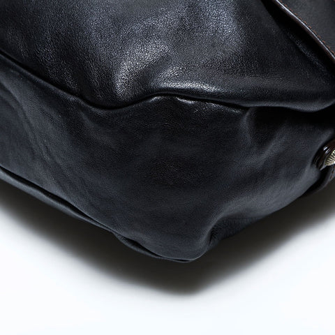 Salvatore Ferragamo Gancini leather Shoulder Bag black WS23019