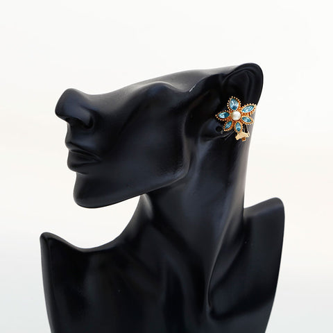 Christian Dior flower rhinestone Earring gold WS23034