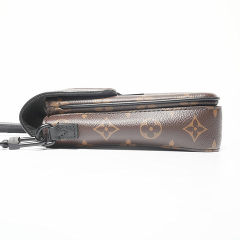 LOUIS VUITTON Vertical Wearable Monogram S Lock Shoulder Bag Brown WS23085