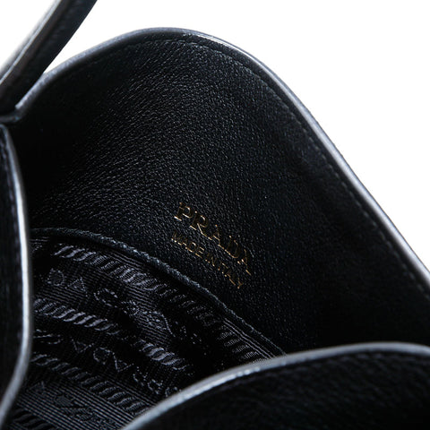 PRADA Leather shopping tote with triangle logo Shoulder Bag black WS23107