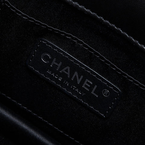 CHANEL Nr. 17 2012-2013 Mini Matelasse Chain Lammleder Umhängetasche schwarz WS23109
