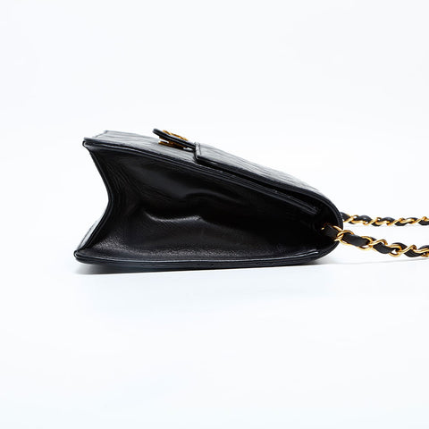 CHANEL No. 5 1997-1999 Lambskin Push Lock Matelasse Chain Shoulder Bag black WS23113