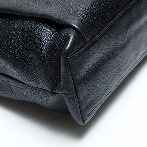 CHANEL Caviar Skin Turn Lock Chain Shoulder Bag black WS23126