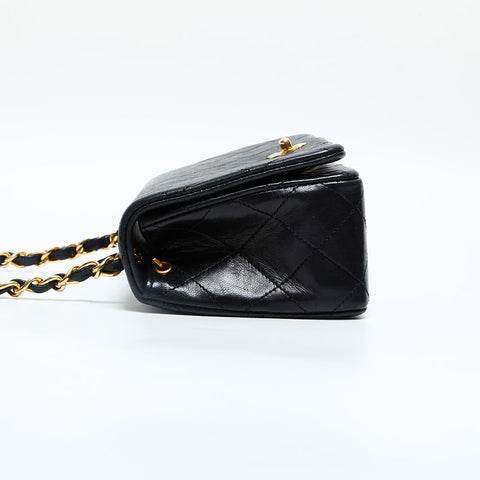 CHANEL No. 1 1989-1991 Matelasse Full Flap Lambskin Shoulder Bag black WS23132