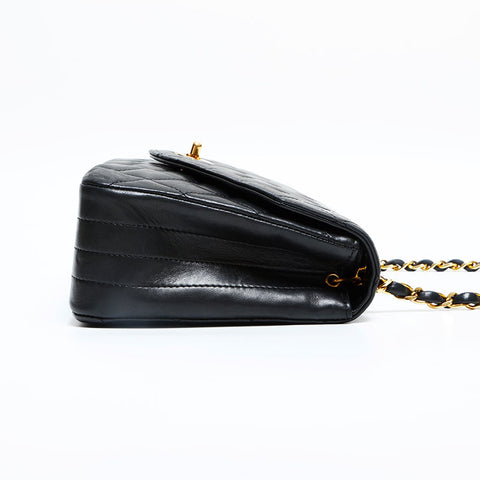CHANEL No. 1 1989-1991 Lambskin Matelasse Chain Shoulder Bag black WS23134