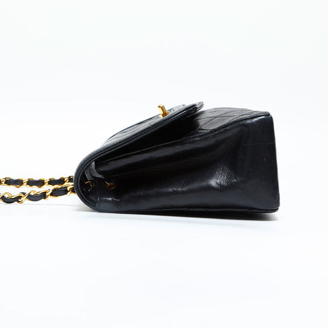 CHANEL No. 1 1989-1991 Lambskin Matelasse Chain Shoulder Bag black WS23137