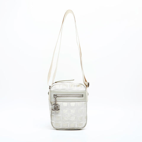 CHANEL 10 series 2005-2006 New Travel Line Canvas Shoulder Bag beige WS23142