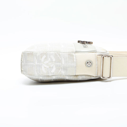 CHANEL 10 series 2005-2006 New Travel Line Canvas Shoulder Bag beige WS23142