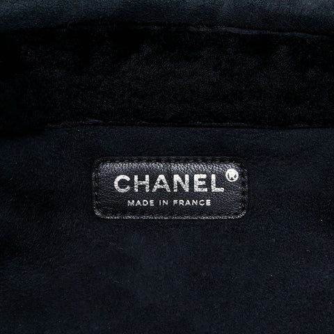 CHANEL No. 9 2004-2005 Suede Flap Boa 2.55 Mouton Shoulder Bag black WS23145