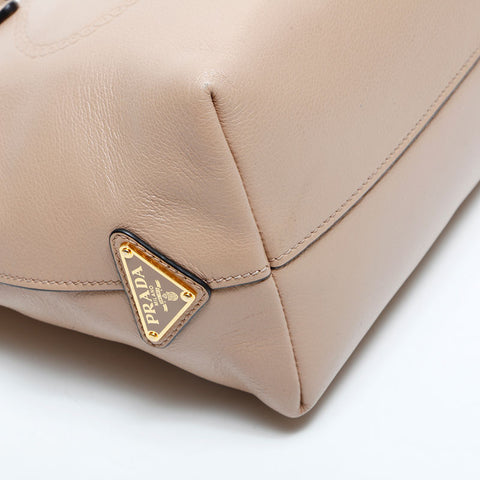 PRADA Logo embossed leather 2way Handbag beige WS23151