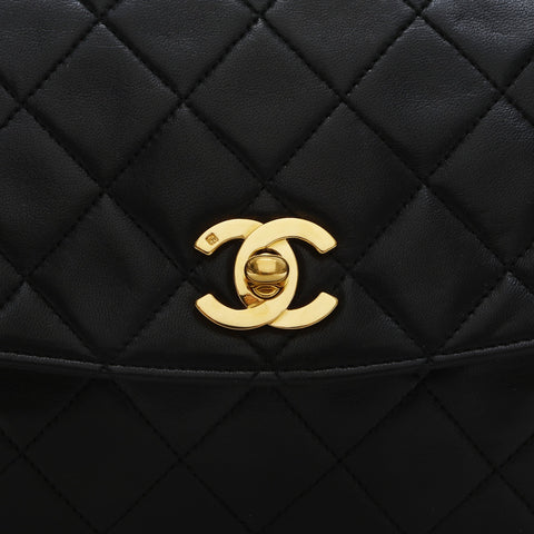 CHANEL No. 1 1989-1991 Matelasse Lambskin Chain Shoulder Bag black WS23153
