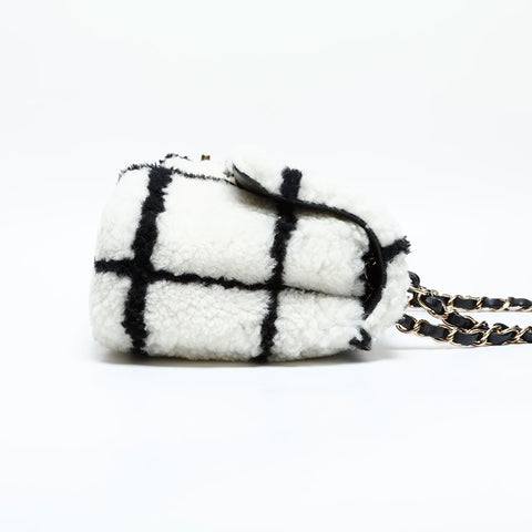 CHANEL 2022-2025 Boa Flap Chain Square Shoulder Bag white WS23155